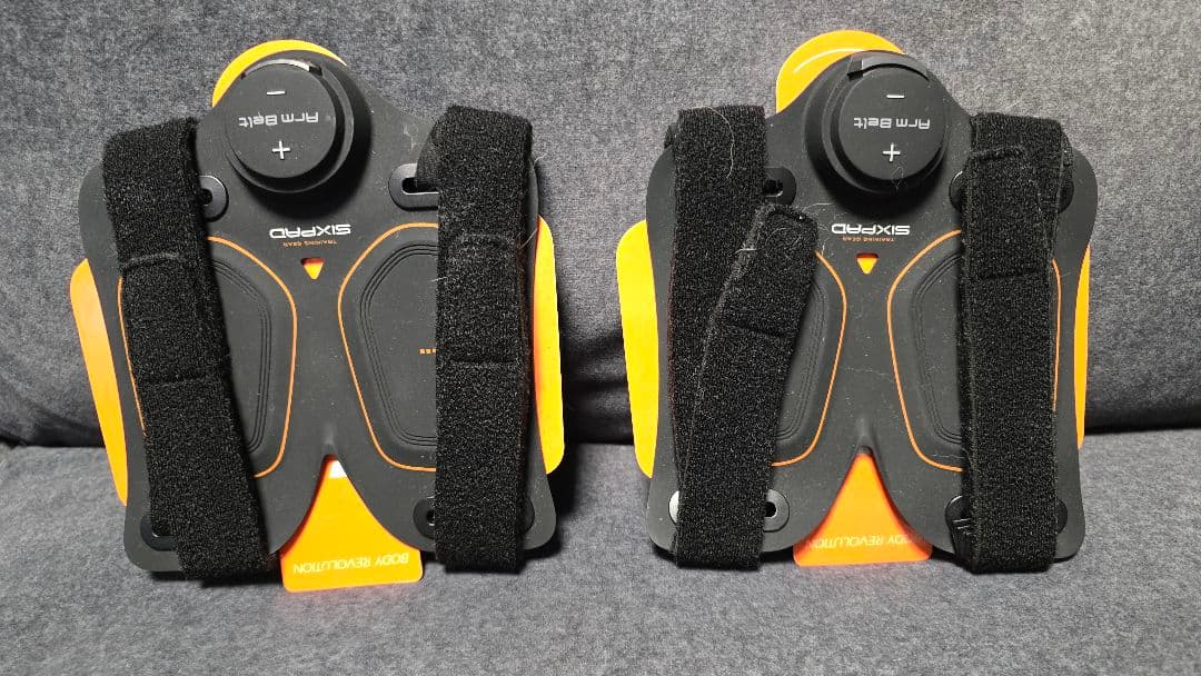 値下げ！SIXPADアームベルト・レッグベル他エクスサイズギアセット