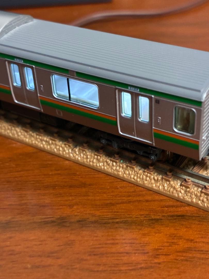 JR E231系8両 kato ライト室内灯点灯確認済
