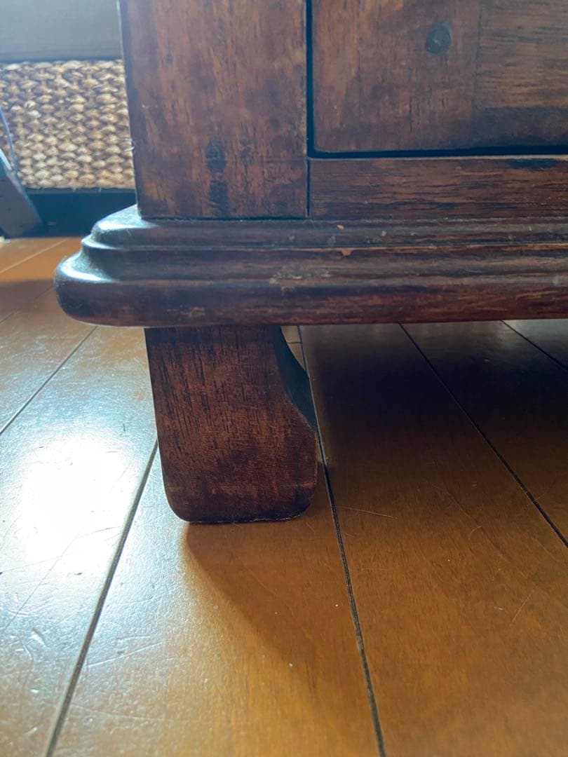 木製ヴィンテージキャビネット　アジアン風　サイドボード