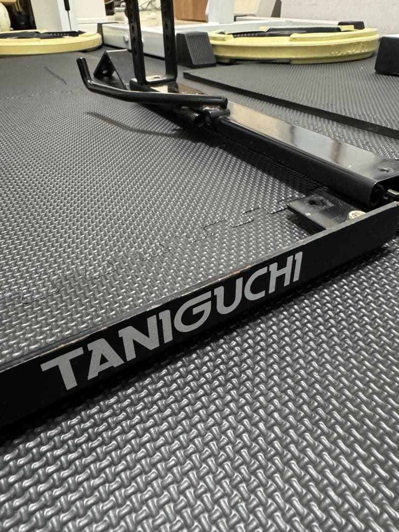 ja11ジムニー タニグチ製リアシートレール