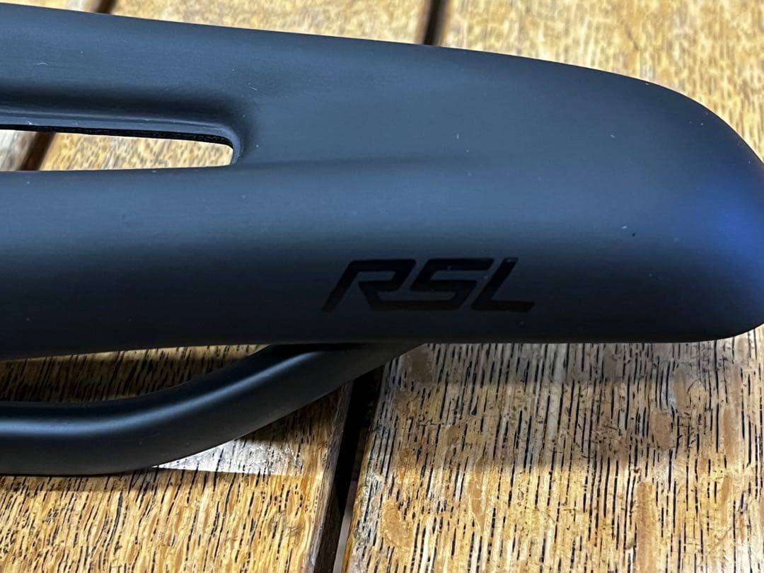 トレック　RSL サドル　145mm