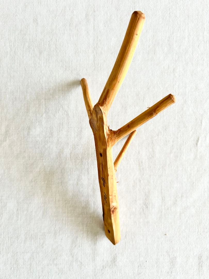 フック　木製　スウェーデン　手工芸　ヘムスロイド