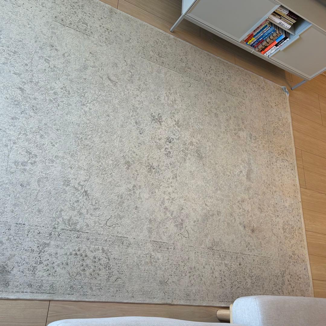 ZARA  ヴィンテージラグ　160×230cm