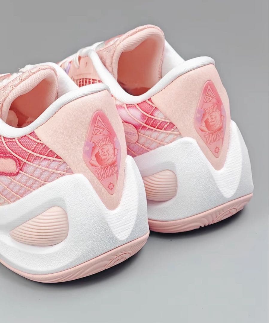 RigorerリゴラーAR1 バレンタインデー バスケットボールシューズ26cm