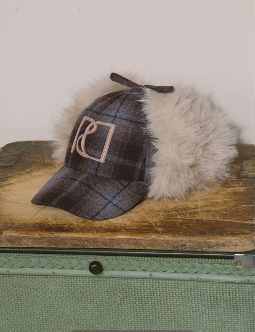 Darich ロゴフライトキャップ　帽子　ファー　ブルーブラウン　ダーリッチ