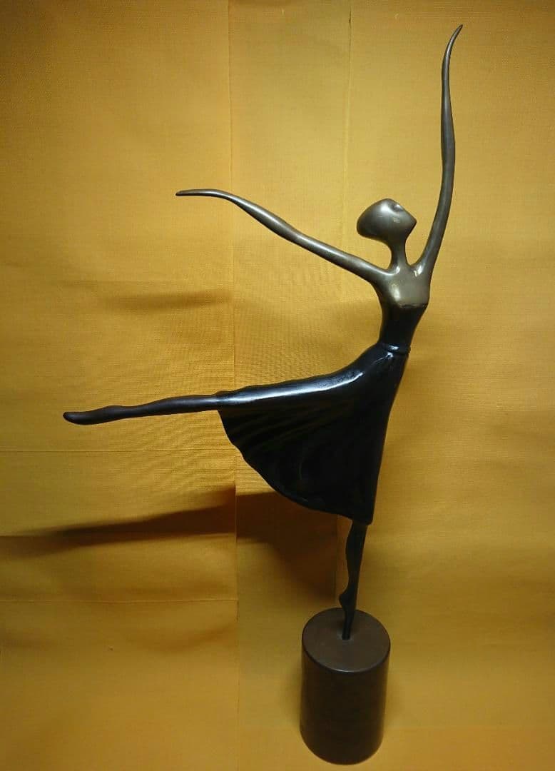 現代美術　人形　銅製　ブロンズ像　置物　インテリア　工芸品　美術品　A3011