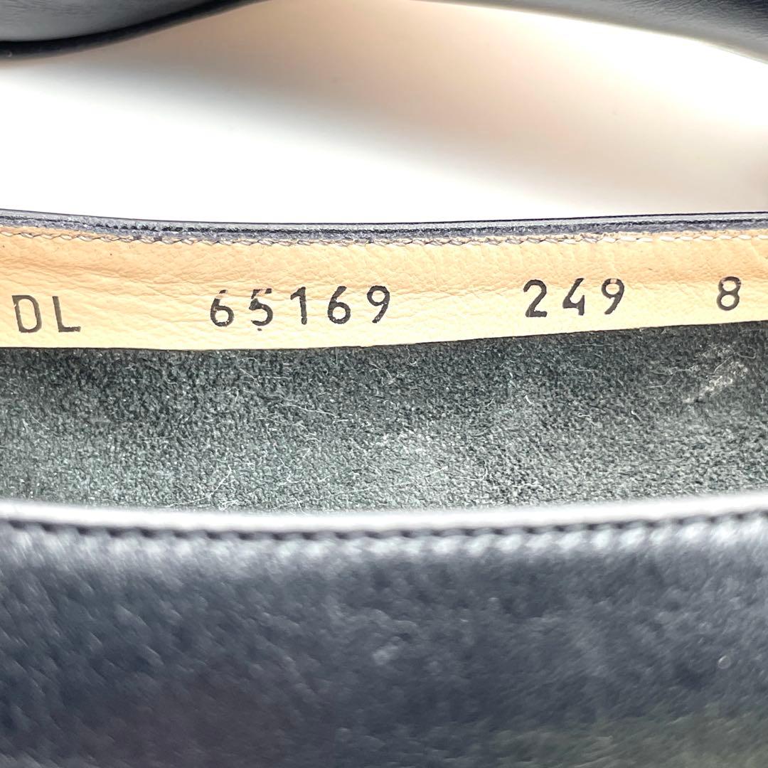 イタリア製✨サルヴァトーレ・フェラガモ【25】NOSTALGIA ヴァラリボン✨