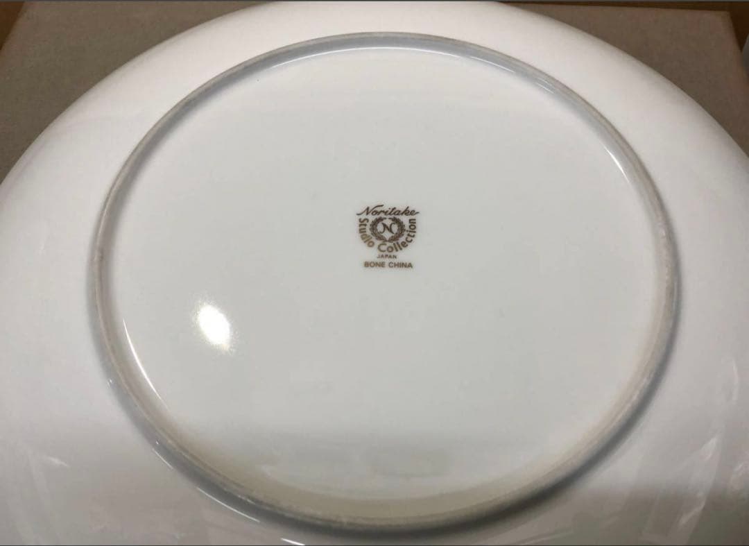 未使用/特価❕ノリタケ/スタジオコレクション/秋＊紅葉/絵皿/１点　　飾り皿