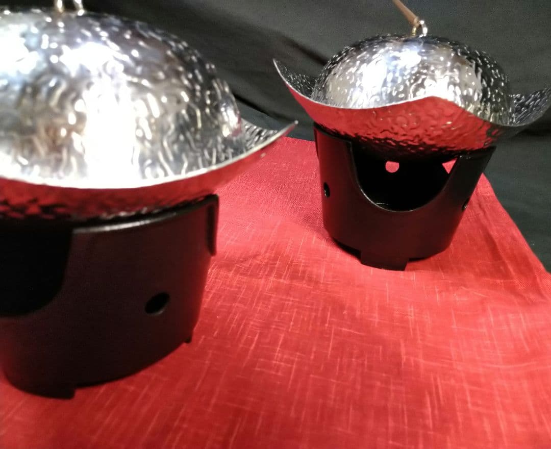 ⬛豪華な⬛高級【 ステンレス皿 食器 ・２人鍋用】&【ステンレス卓上丸型コンロ】