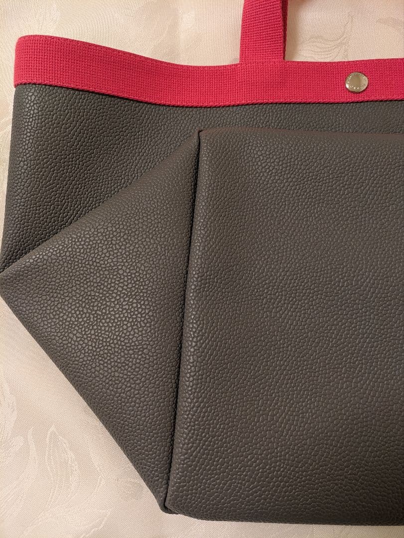 美品★エルベシャプリエ　リュクスライン725GP グレー/ピンク　舟型Ｌ