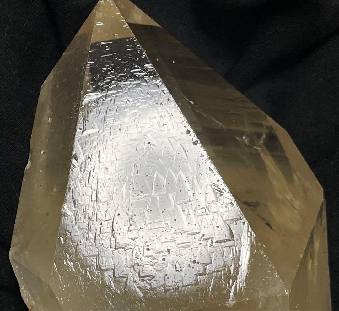 シトリン　巨大レコードキーパー群　神様の様なシトリン　トライゴーニック　アイリス