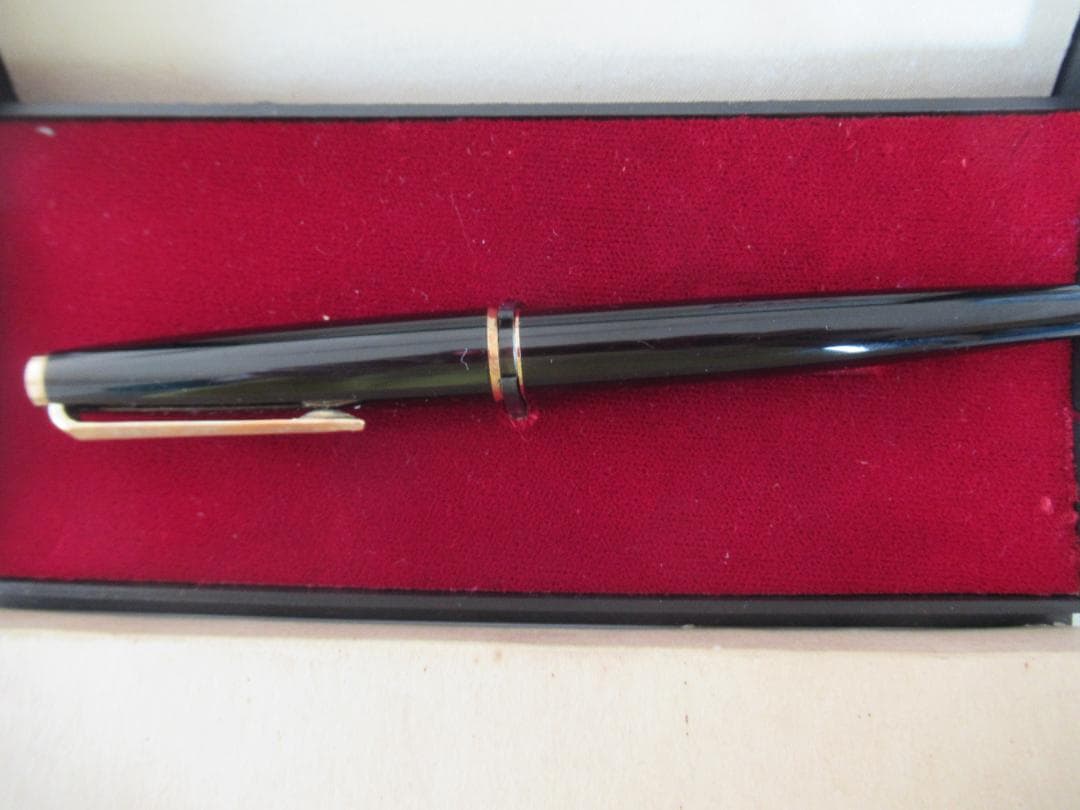 モンブラン万年筆　ペン先　14金ゴールド