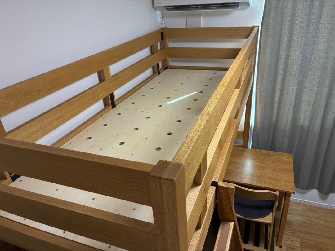 木製ロフトベッド