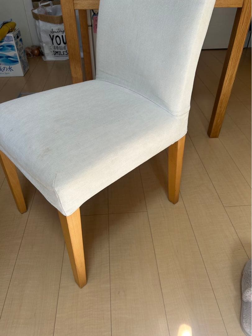 【かつ‼︎】無印良品　サイドテーブルとダイニングテーブルと椅子2脚付き