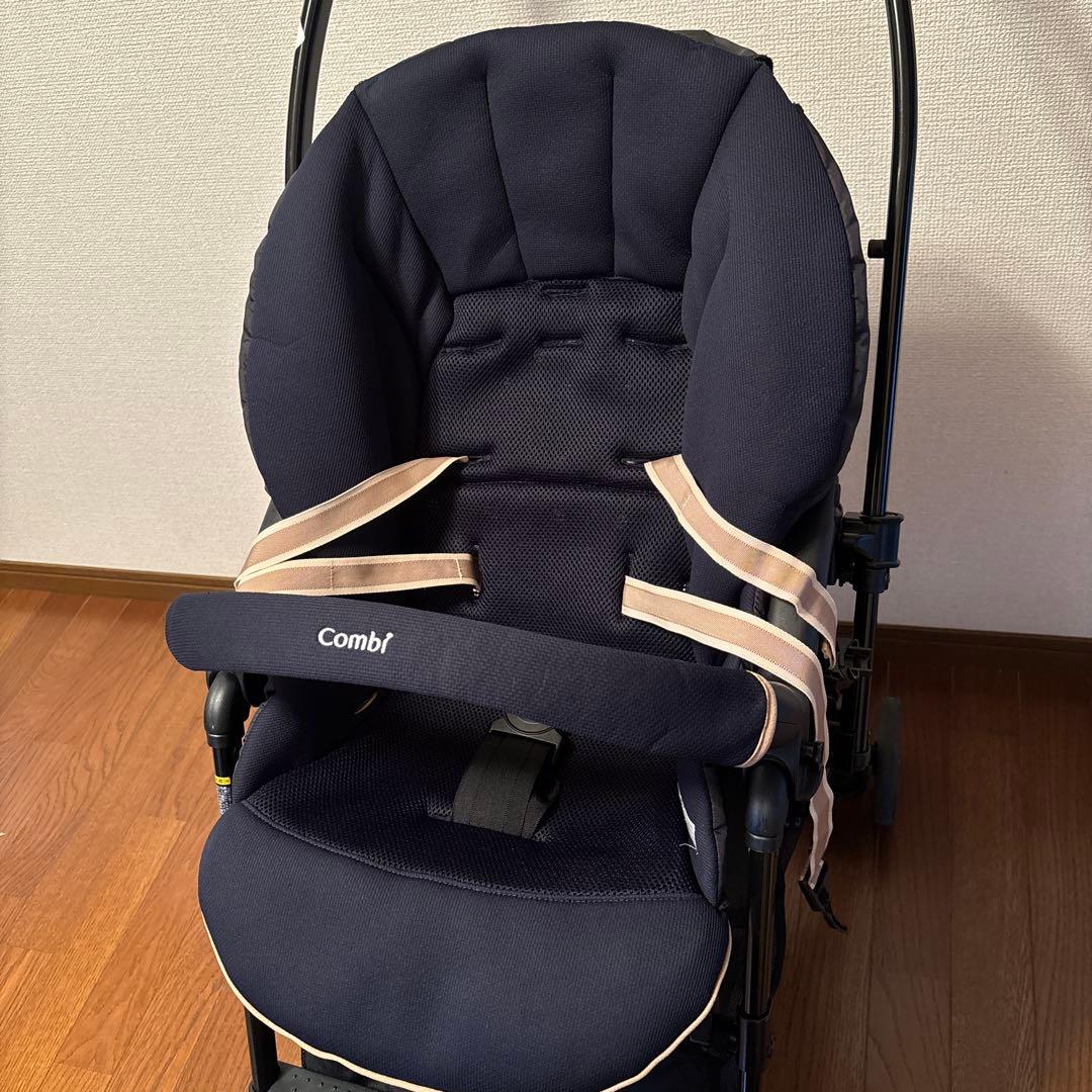 〚本日限定値下げ〛combi スゴカル 4キャスplus ベビーカー 対面
