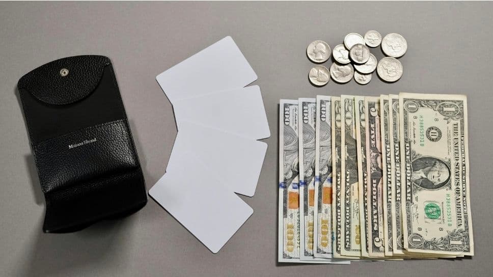 まるぼろ様:maison sbond レザー三つ折り財布 グレージュ