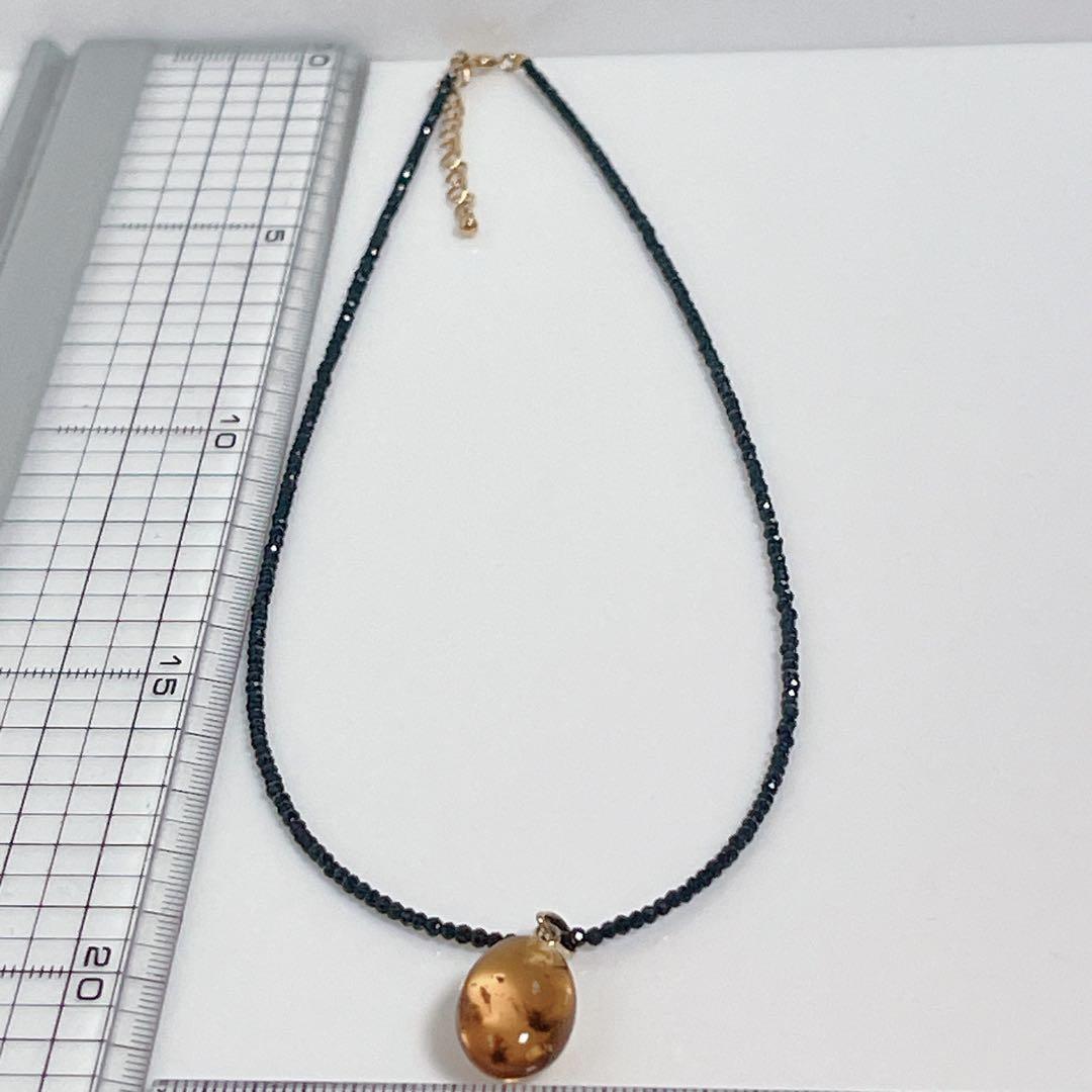 琥珀虫入りペンダントブラックスピネルネックレスNO25-2407