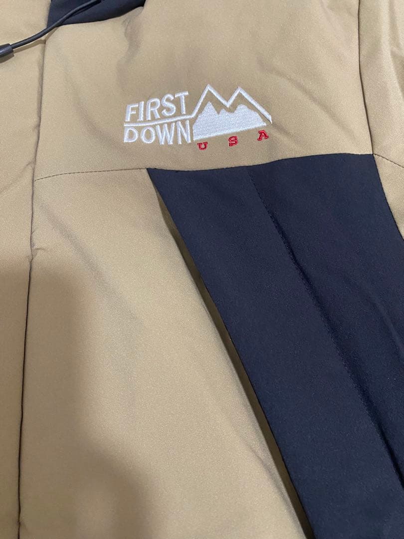 ファーストダウン　パネルショートダウン