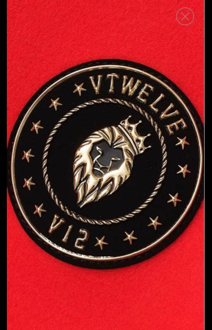 V12（ヴィトゥエルヴ) WIDY MOCK /モックネックM 赤 未使用ゴルフ