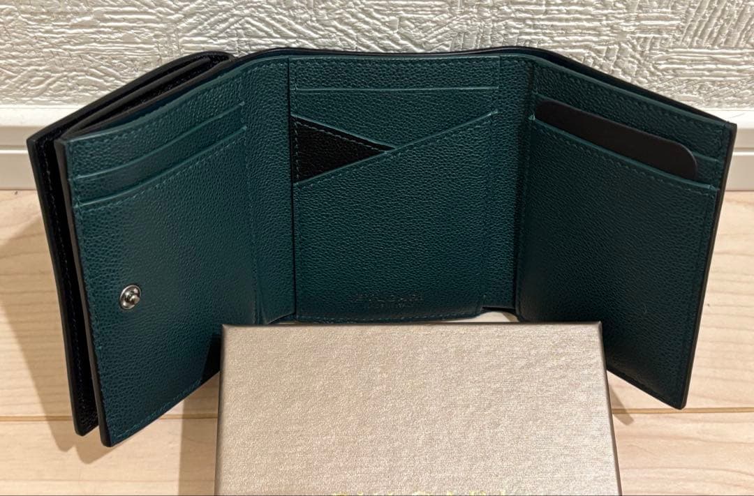 新品未使用 ブルガリ BVLGARI MAN 三つ折り財布