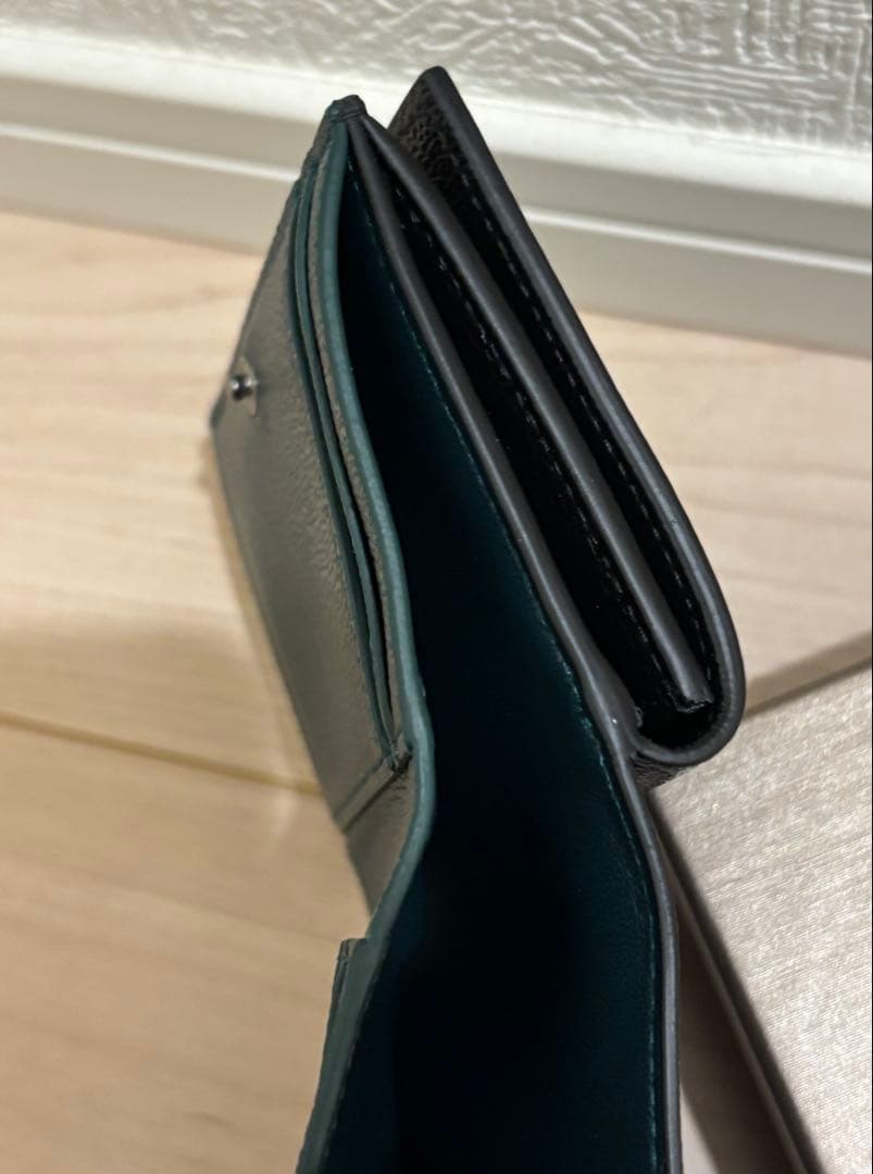 新品未使用 ブルガリ BVLGARI MAN 三つ折り財布