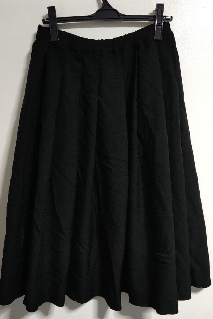 BLACK COMME des GARCONS ポリ縮絨スカート≪XS≫