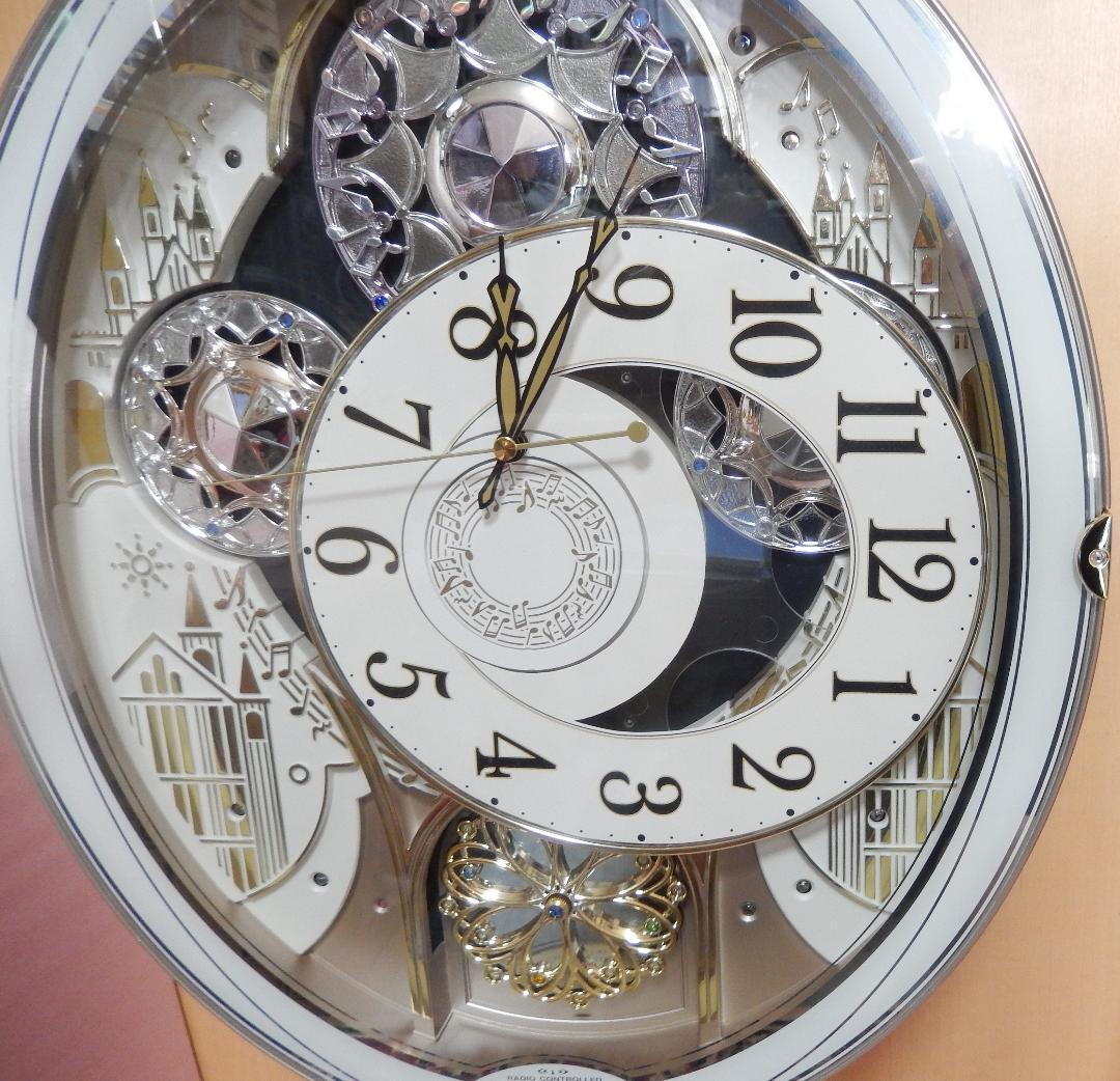 電波カラクリ時計 スモールワールドノエルN