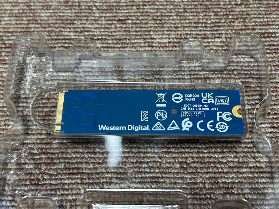 ダ*リ様 m.2 SSD 1TB WD SN570 NVMe 動作品 高速 ゲー