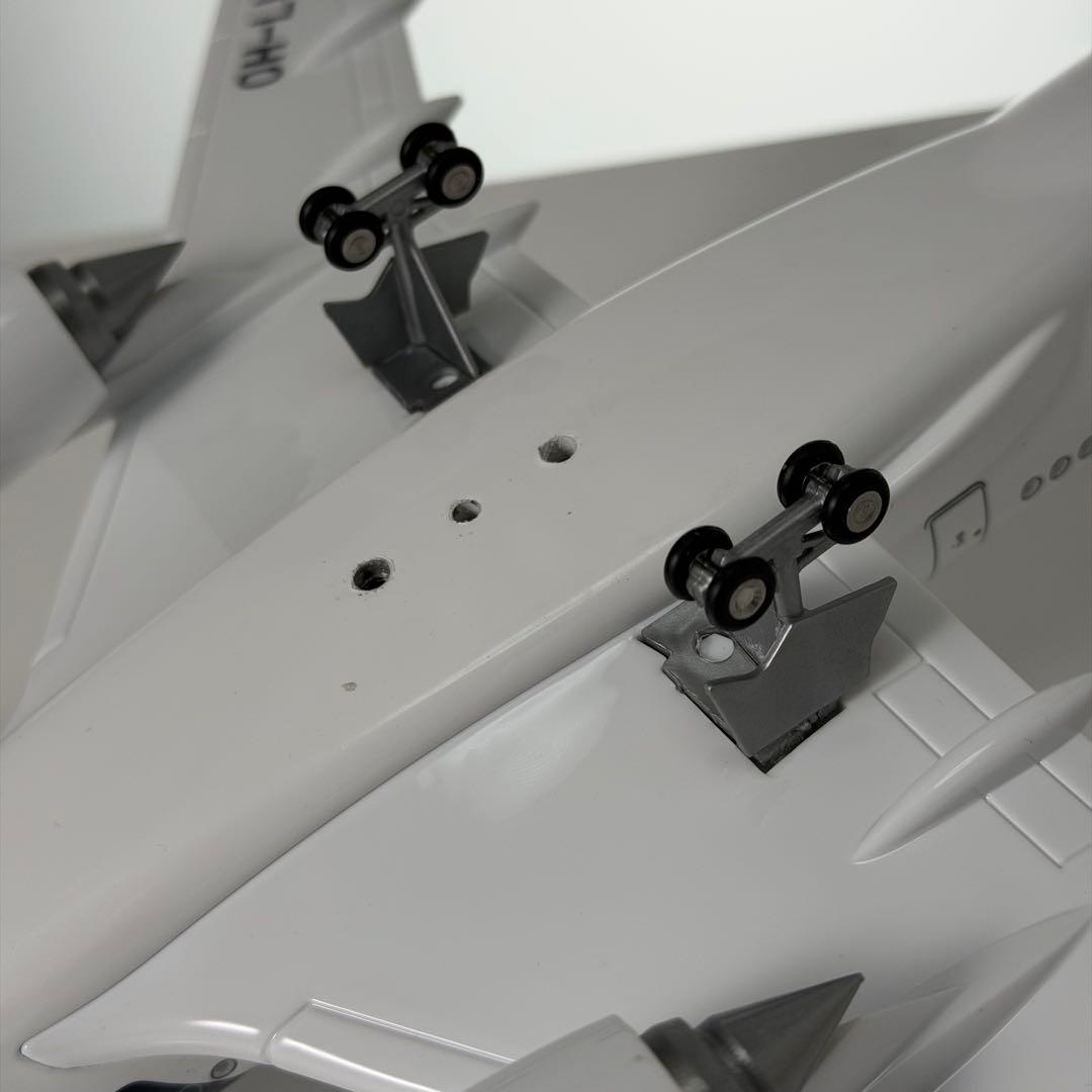 FINNAIR フィンエアー フィンランド　ダイキャスト　飛行機　旅客機　模型