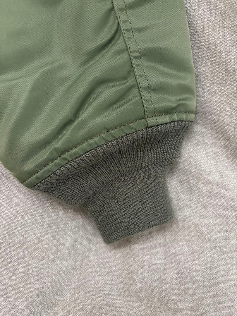 ⭐️定価27500円‼️MA-1 / フライトジャケット / AVIREX