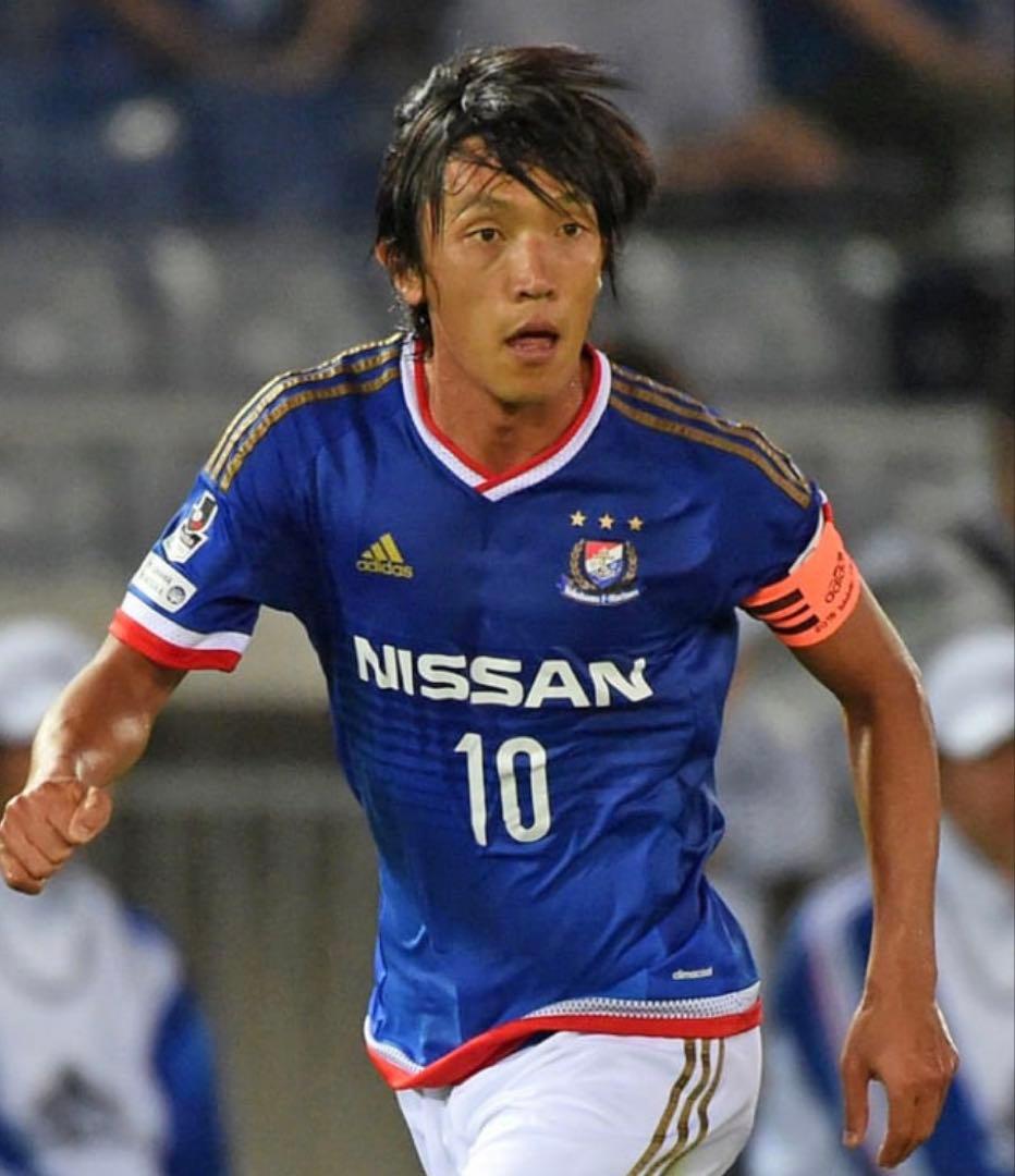 【美品】横浜F・マリノス 2015中村俊輔 #10ホームXOサイズ　ユニフォーム