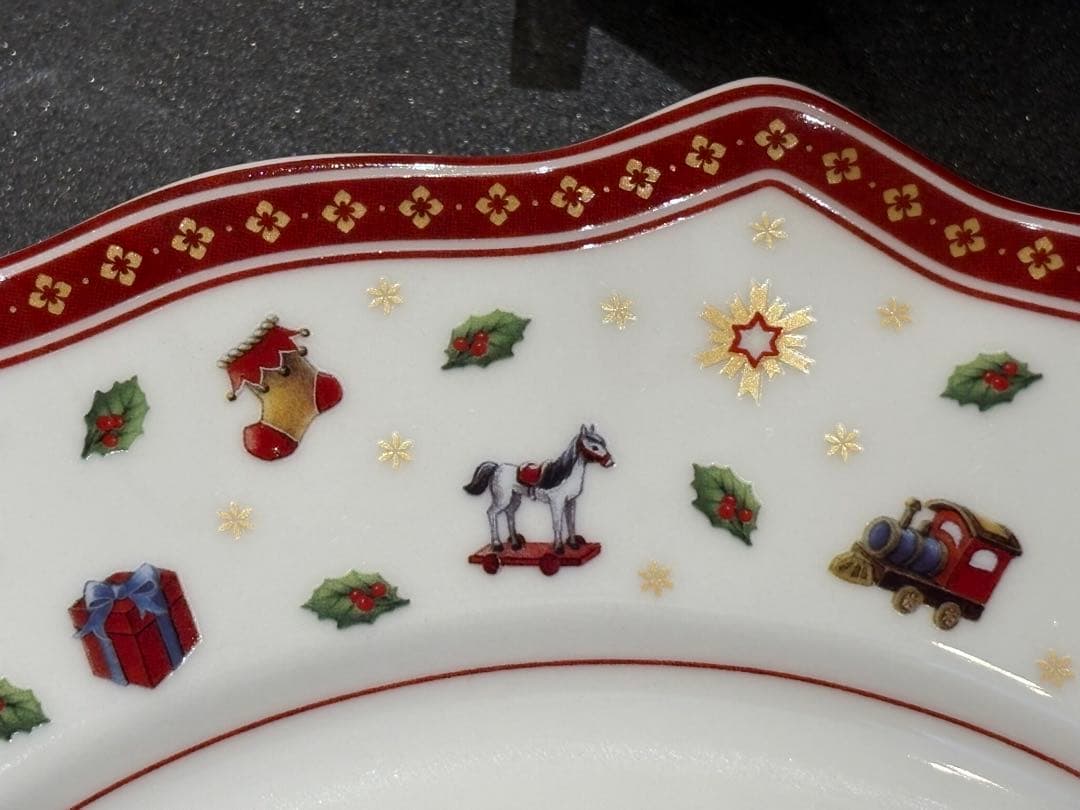 【レア】ビレロイ＆ボッホ　トイズデライト　30㎝プレート3枚セット