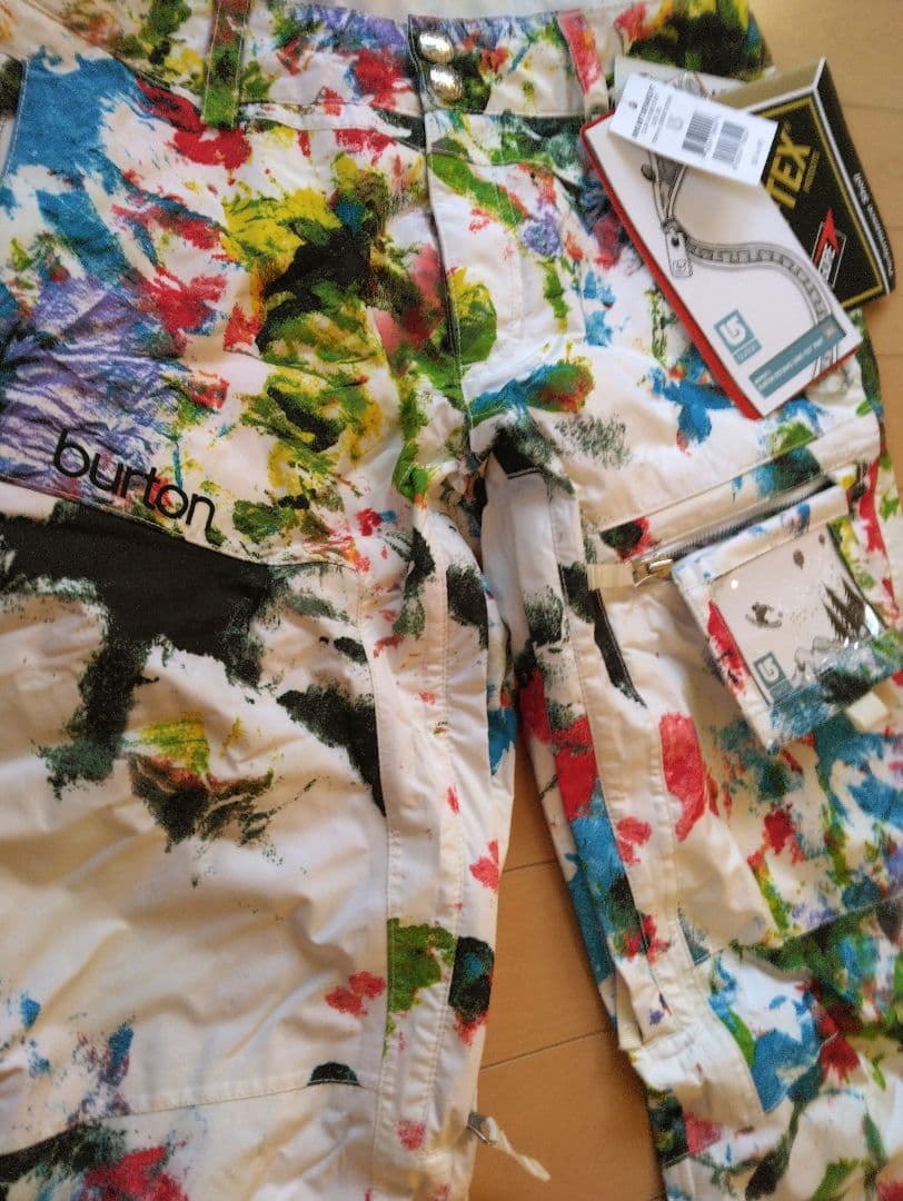 未使用⭐BURTON スノボ　ウェア（レディース）