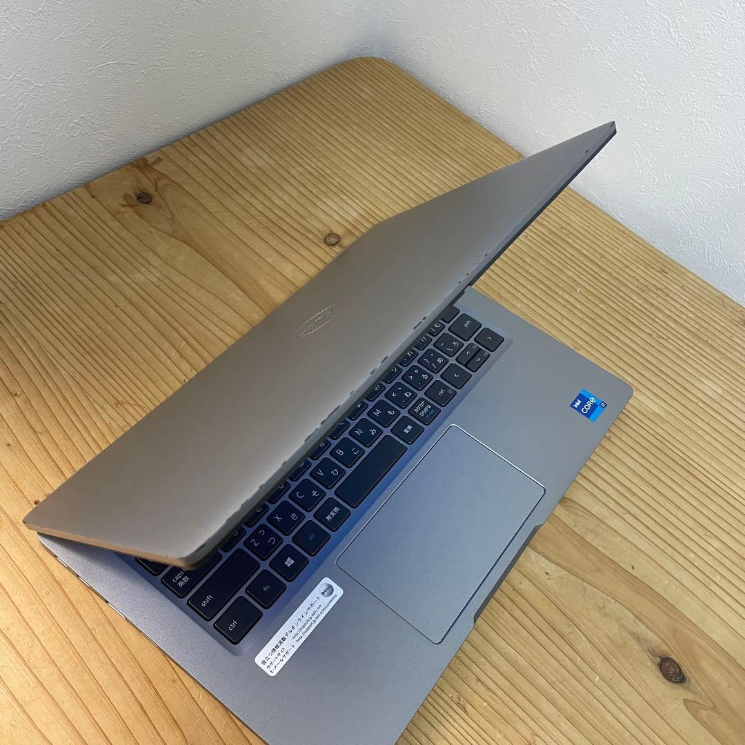 DELL Latitude 5320/Core i7/メモリ16GB