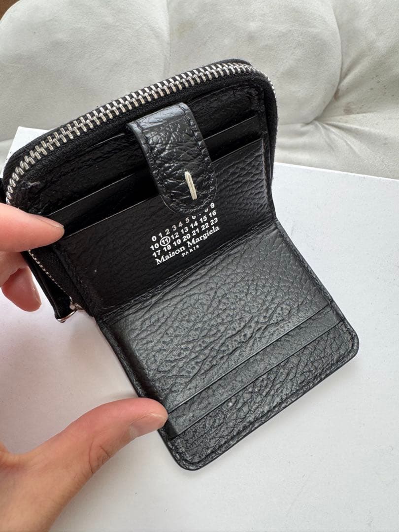 （本日特価！）Maison Margiela ブラックケース　財布