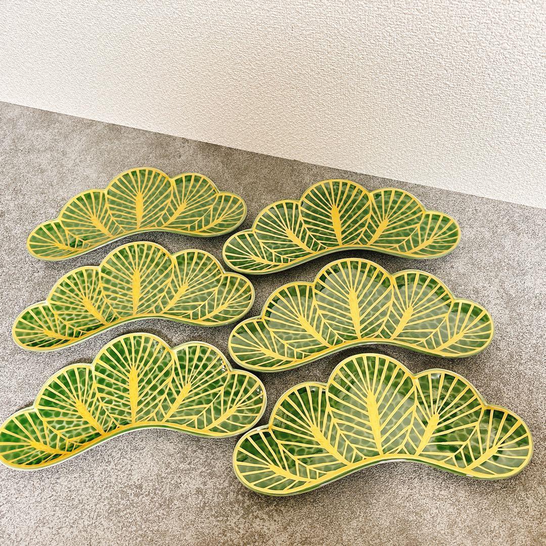 有田焼　幸楽窯　錦金松葉形前菜皿　茶緑金　6点セット