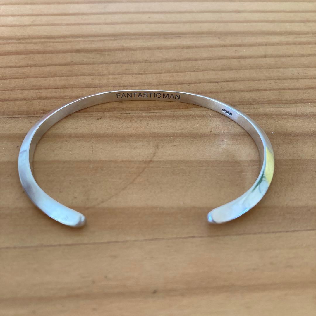 FANTASTIC MAN トライアングルバングル