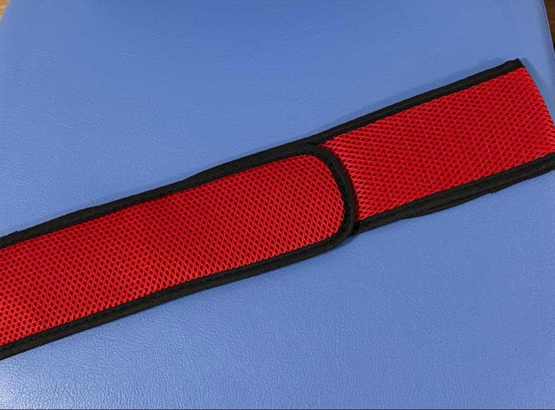 ※説明不足を追記、修正しました。ケアテックジャパン車椅子 赤　介助式