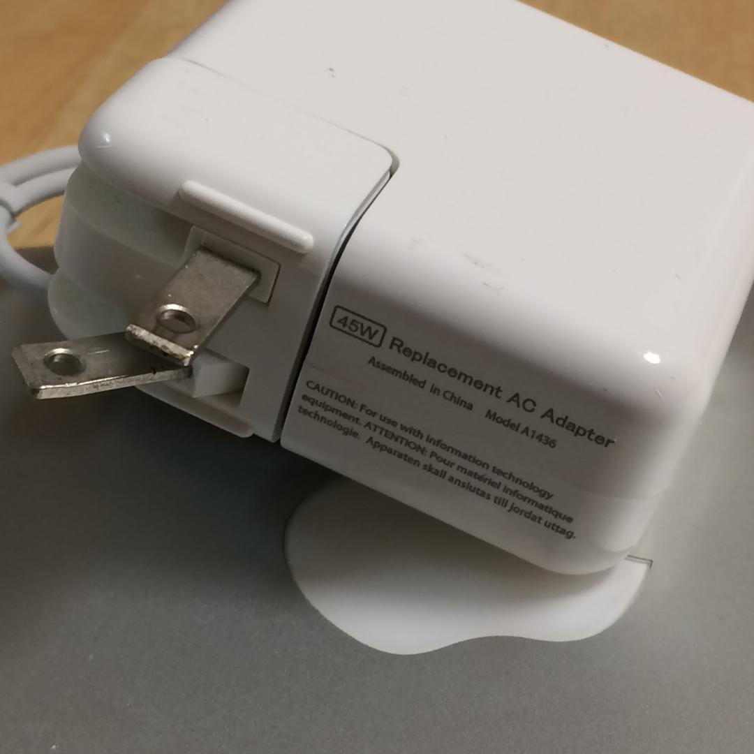 MacBook本体 MacBook Air (11-inch, Mid2013) 8G / 128G