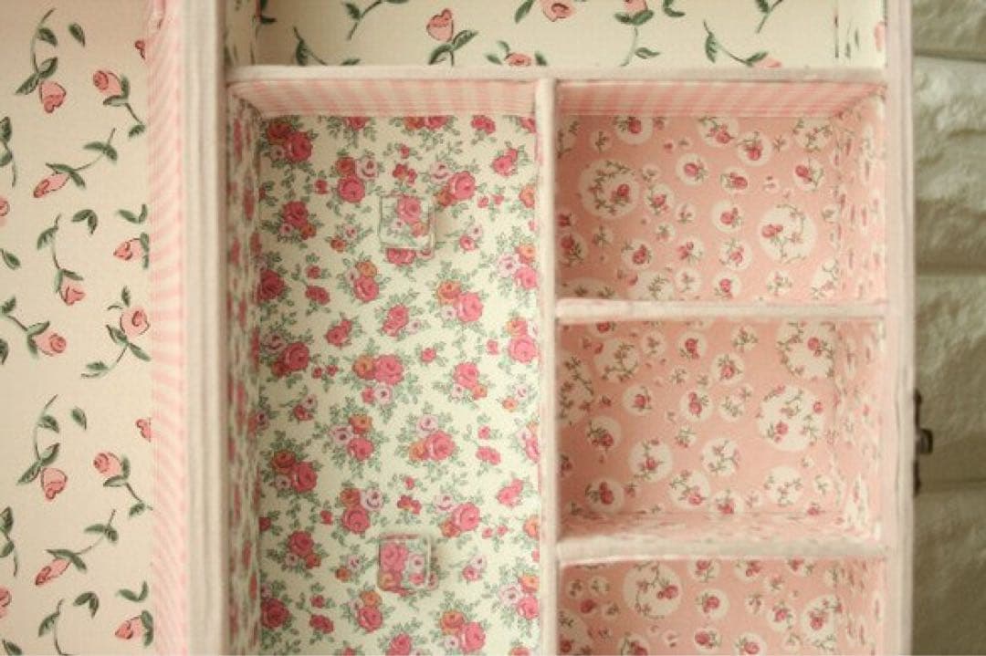 リバティ生地使用　ドールクローゼット