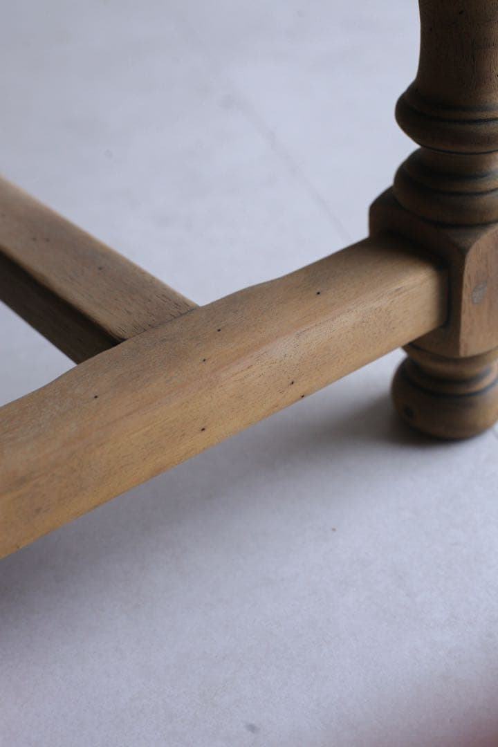 フランス　ローテーブル　サイドテーブル　無垢財　オーク材　ブロカント　古家具