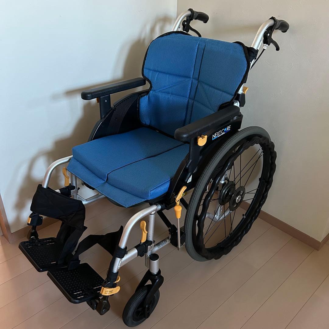 ★中古車椅子 ネクストコア ・アジャスト NEXT-51B 送料無料 介護