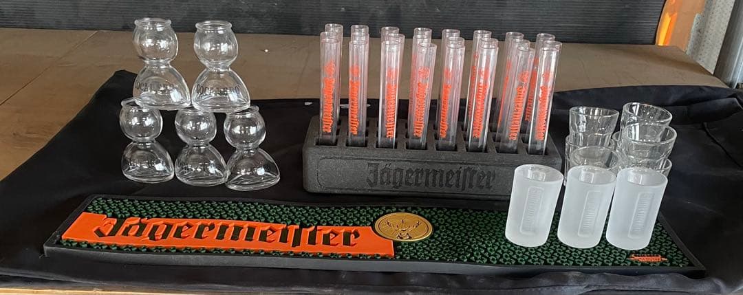 ア*ン様 【中古品 】イエガーマイスター イエーガー 試験管ショットグラスセット