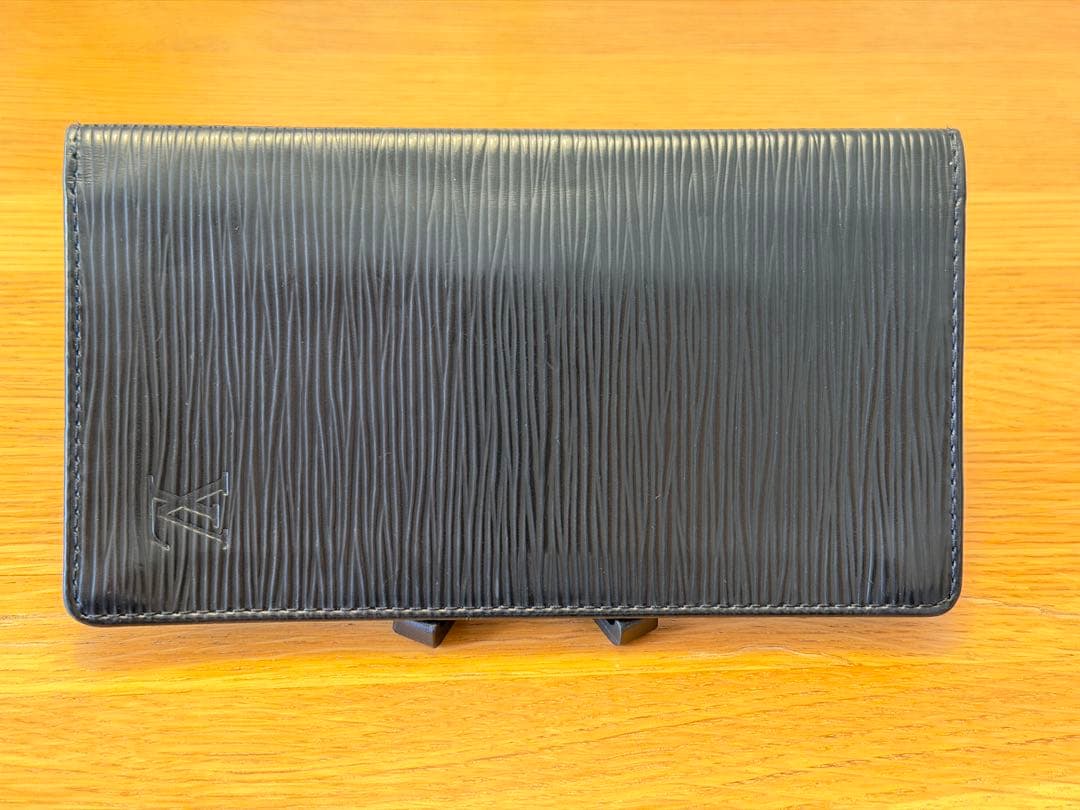 ルイビトン　エピ　長財布