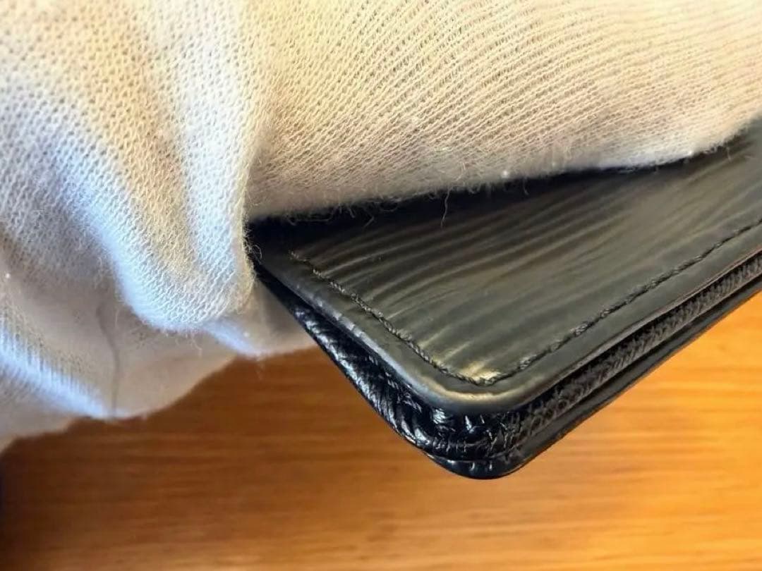 ルイビトン　エピ　長財布