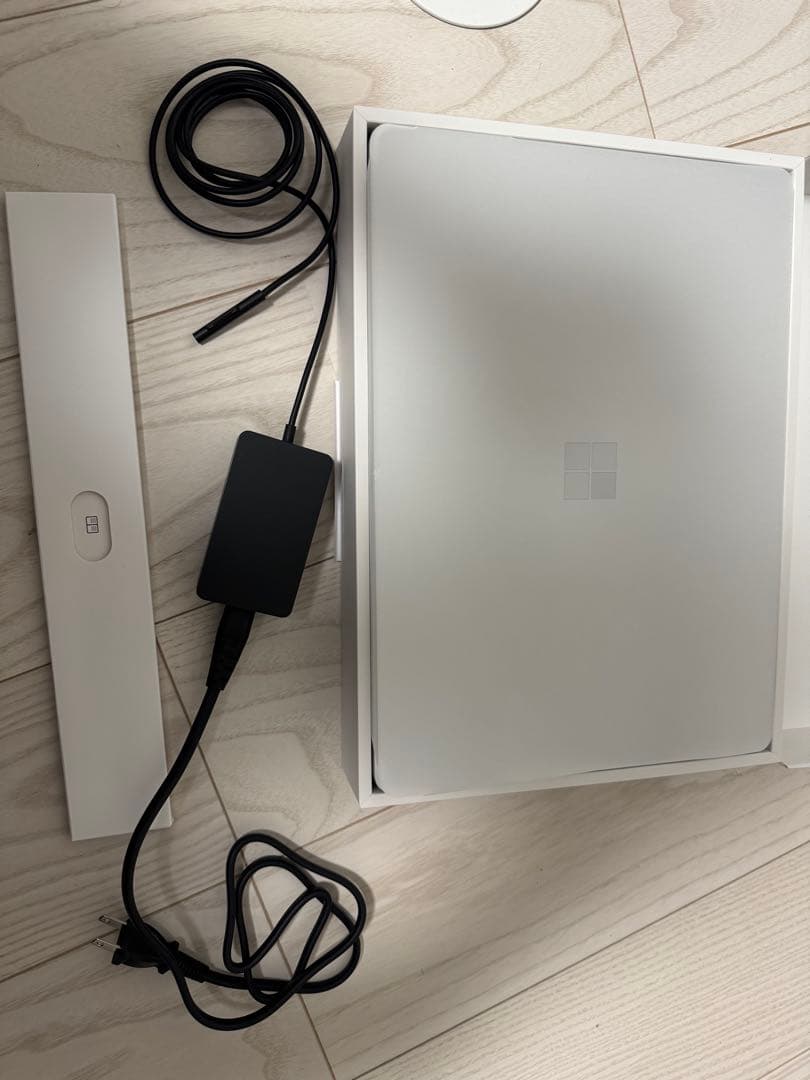 美品Suface Laptop7 15インチ Elite 16GB 256GB