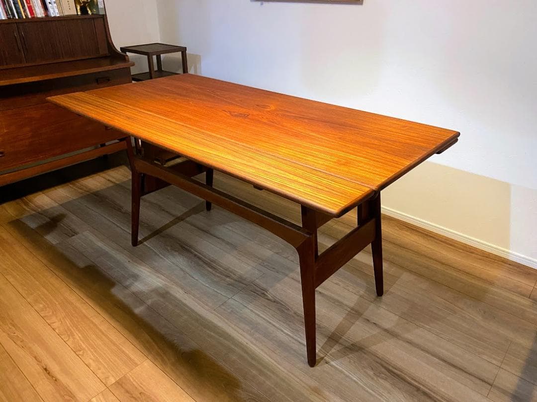 1960s デンマーク製 チーク エレベーターテーブル 仕上済