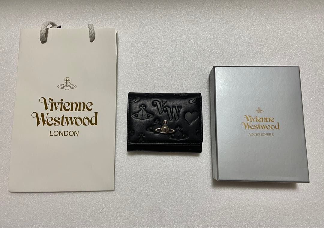 【さとゆか】Vivienne Westwood 三つ折り財布 ブラック