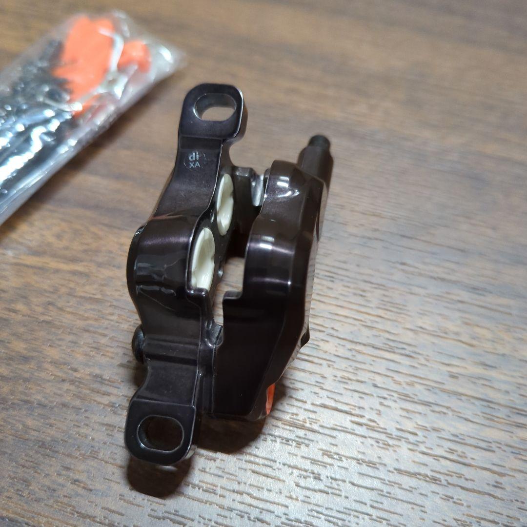 BR-M8120 油圧ディスクブレーキ 4ピストン キャリパー ハイドローリック