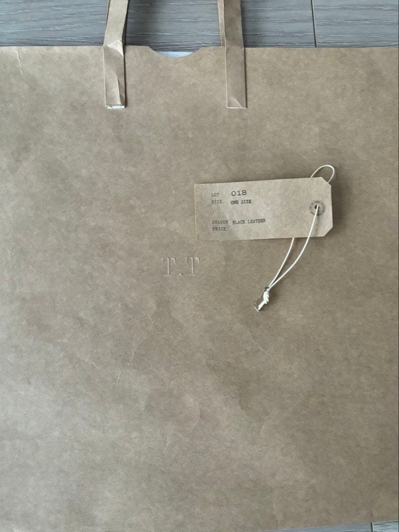 タグ&ショッパー付き　T.T newsboy bag small lot.018